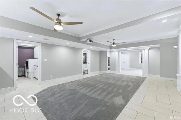 $695,000 | 7105 West St Andrews Avenue, Yorktown, IN 47396