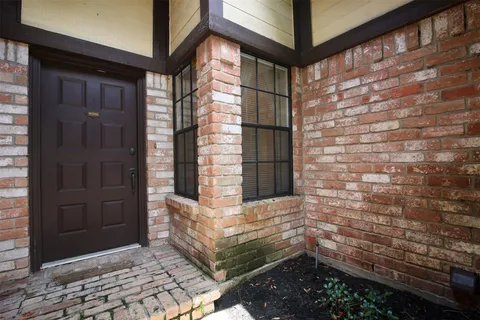 $220,000 | 18502 Creekfield Court, Spring, TX 77379