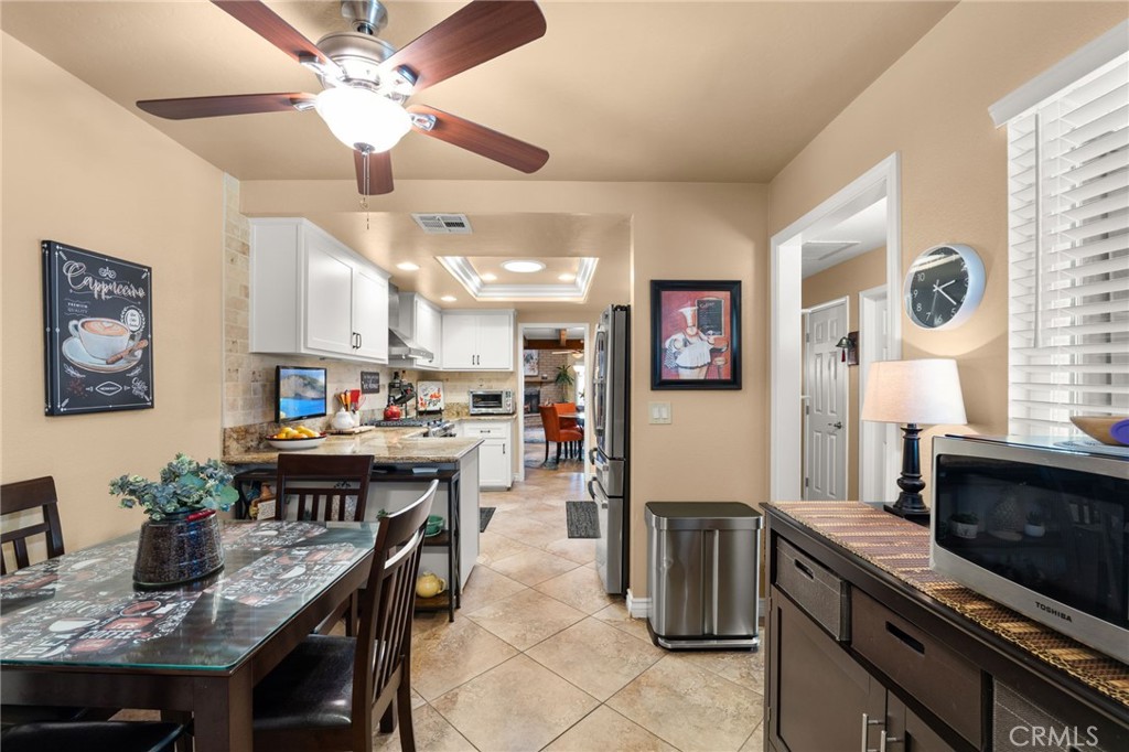 11494 Los Molinos Way Riverside, CA 92505 - Photo 12 of 42