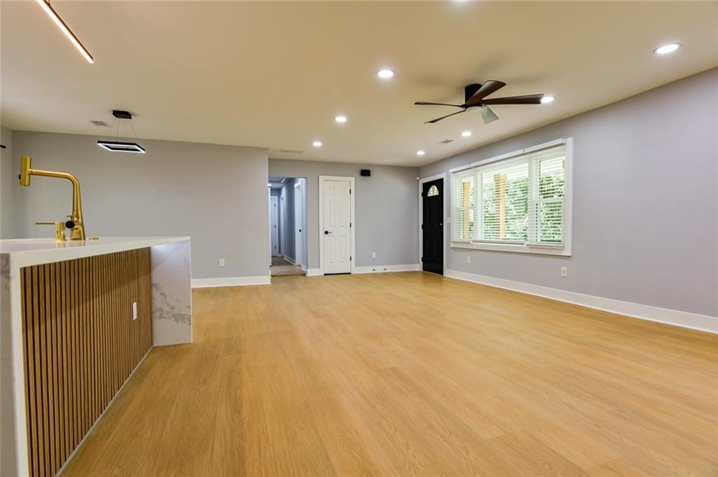 1747 Glenhaven Circle Decatur, GA 30035 - Photo 32 of 75