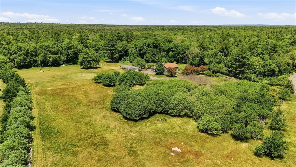 126 Lucy Little Road Dartmouth, MA 02747 - Photo 9 of 27