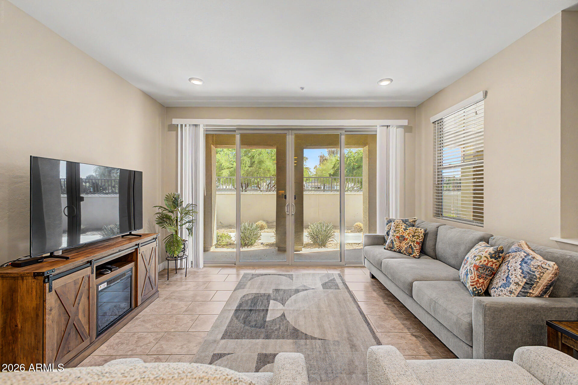 3855 South McQueen Road, Unit 92 Chandler, AZ 85286 - Photo 6 of 41 06-McQueen