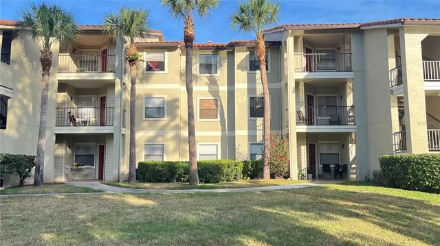 $155,000 | 3038 Parkway Boulevard, Unit 204, Kissimmee, FL 34747