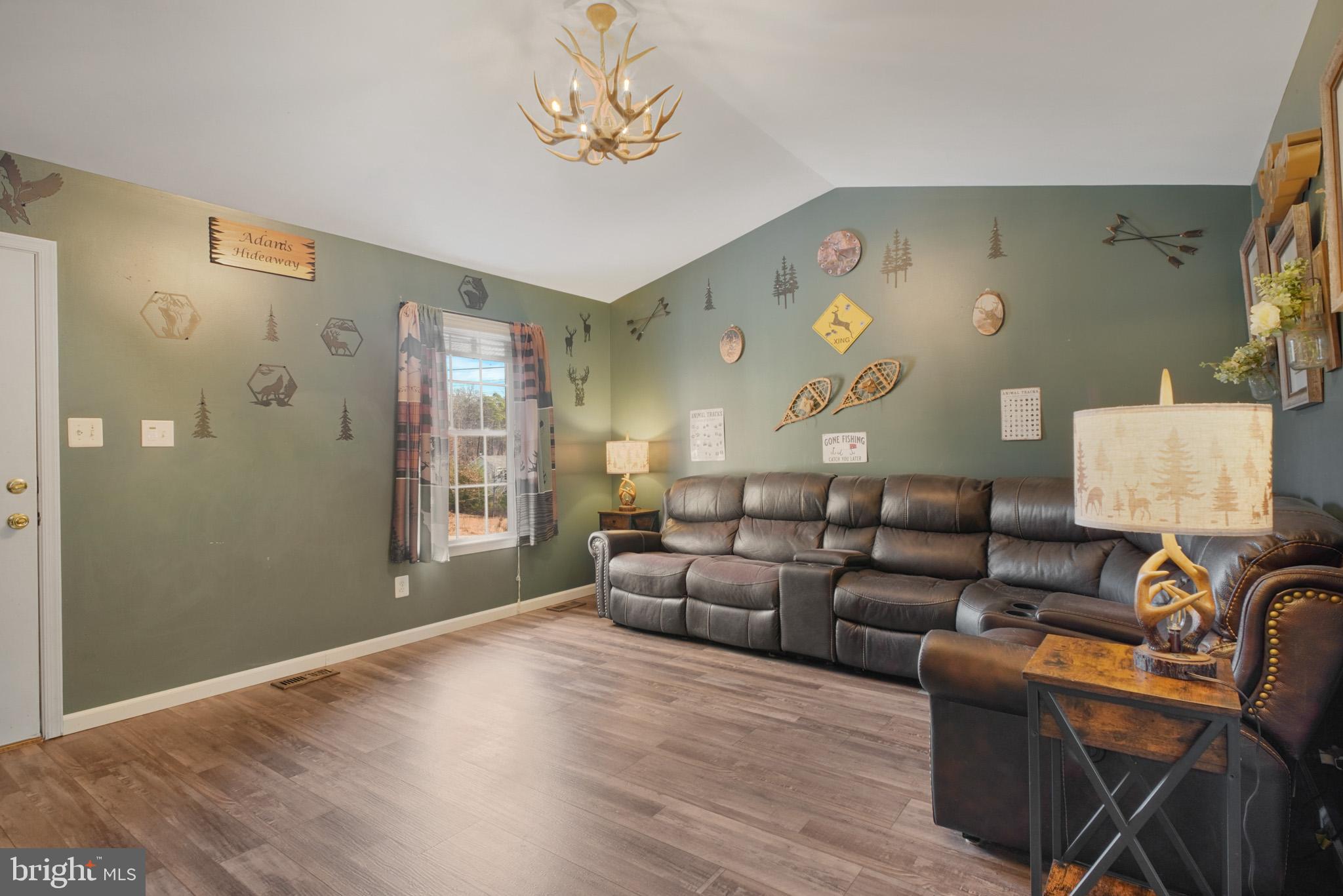 12254 Birkdale Road Ruther Glen, VA 22546 - Photo 5 of 68