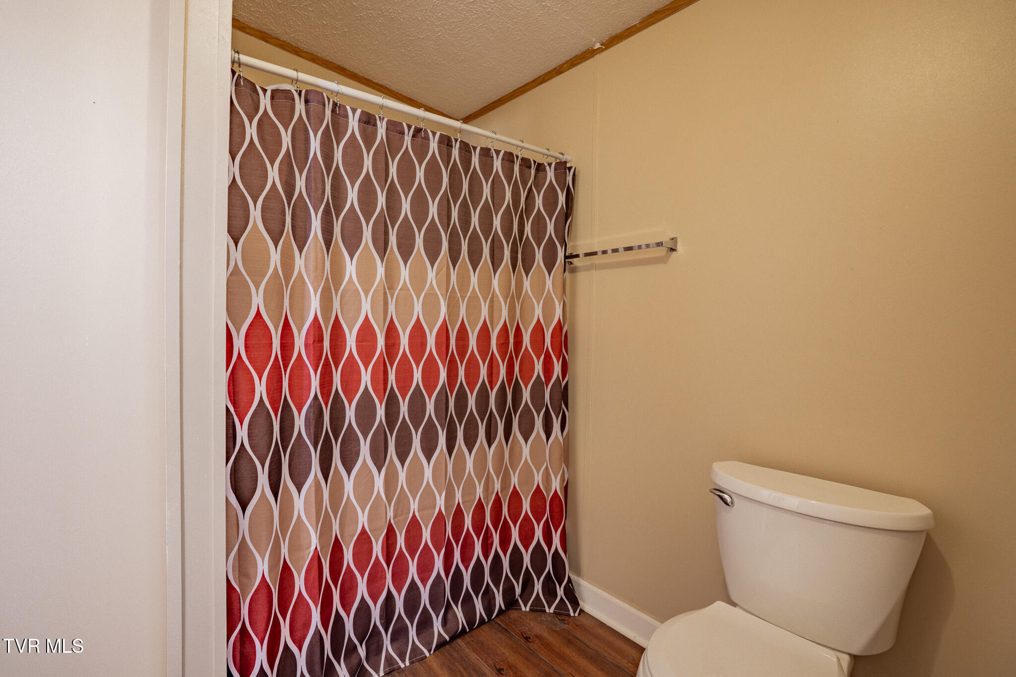 4035 Ridge Road Kingsport, TN 37660 - Photo 17 of 35 1R9A8669-HDR