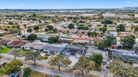 $599,000 | 7520 Embassy Boulevard, Miramar, FL 33023