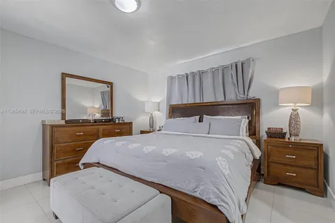 $599,000 | 7520 Embassy Boulevard, Miramar, FL 33023