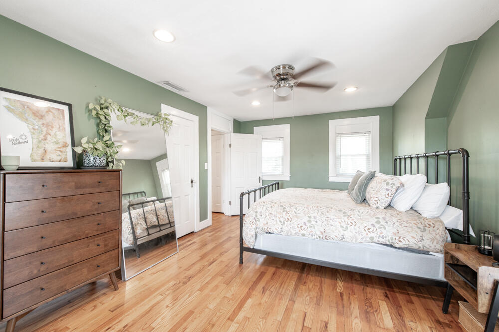 3023 Wrightsboro Road Augusta, GA 30909 - Photo 12 of 31 Bedroom with Balcony Access!