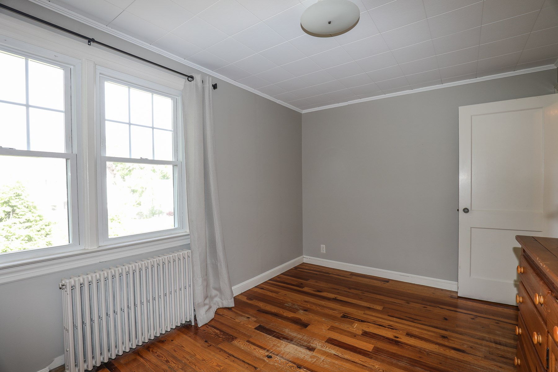385 Reed Street Manchester, NH 03102 - Photo 12 of 26 Gallery Image 12