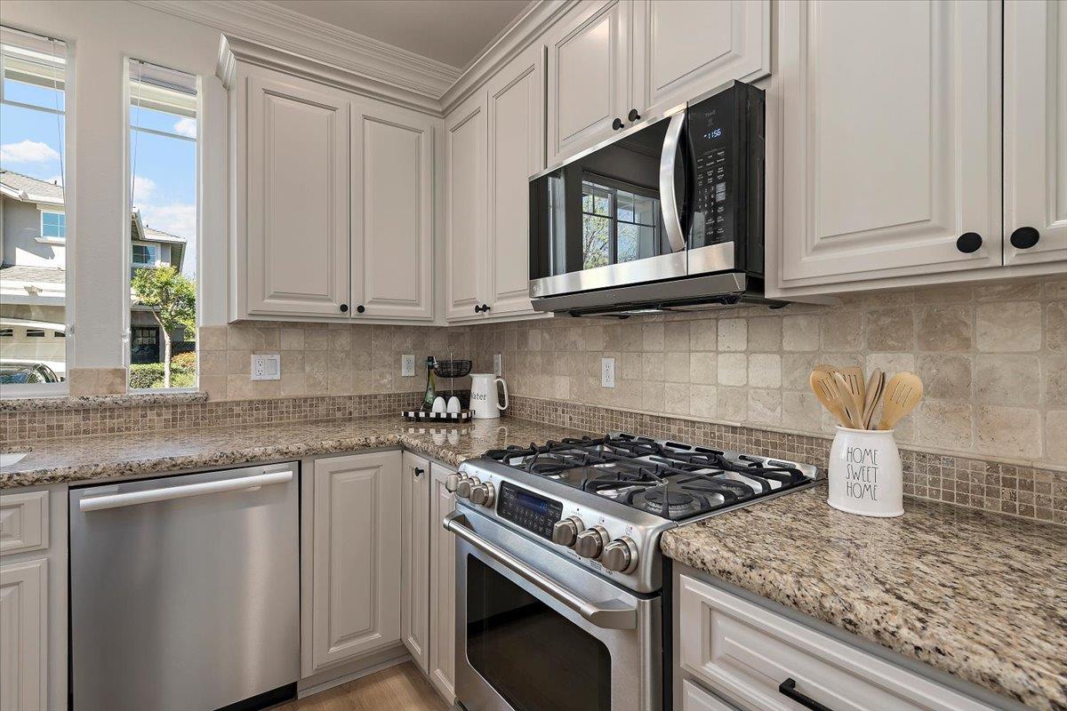 111 George Court Campbell, CA 95008 - Photo 10 of 33