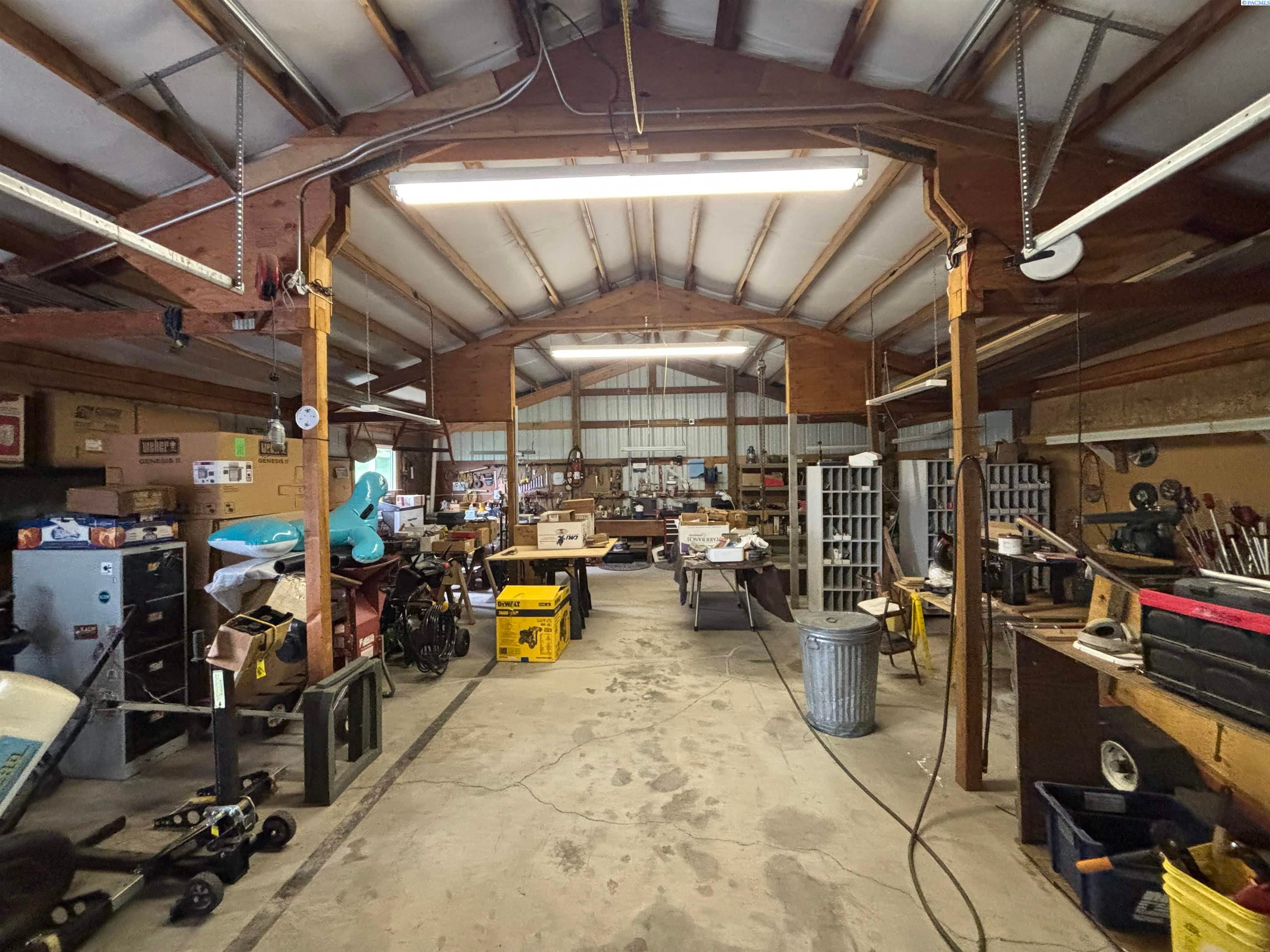 2783 Old Moscow Road Pullman, WA 99163 - Photo 5 of 12 Gallery Image 5