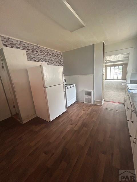 1012 Rice Avenue La Junta, CO 81050 - Photo 19 of 44
