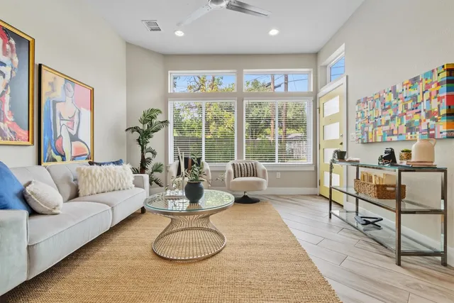 $3,500 | 5609 Tura Lane, Unit A, Austin, TX 78721