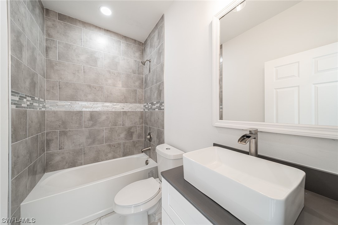 363 Ranier Avenue Lehigh Acres, FL 33974 - Photo 20 of 24 Gallery Image 20