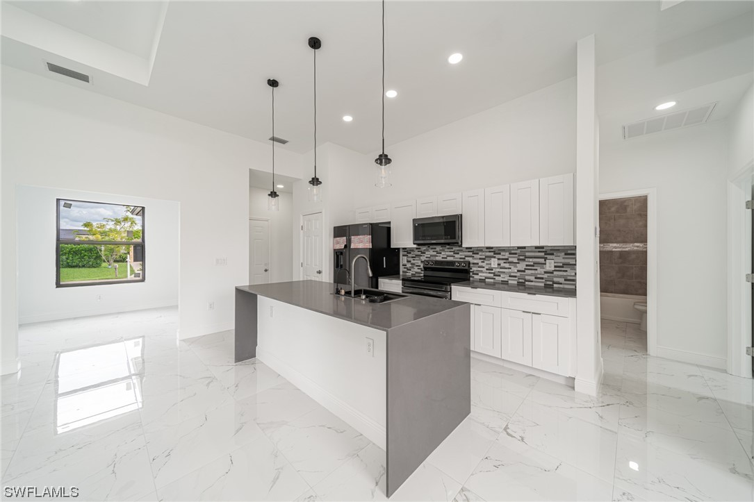 363 Ranier Avenue Lehigh Acres, FL 33974 - Photo 6 of 24 Gallery Image 6