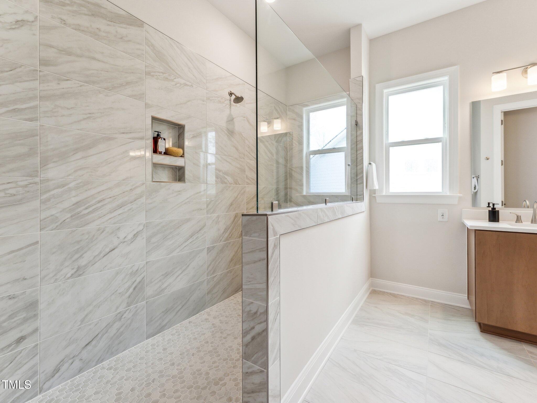 208 Regency Rdg Drive Apex, NC 27539 - Photo 11 of 45 19-web-or-mls-DSC02318