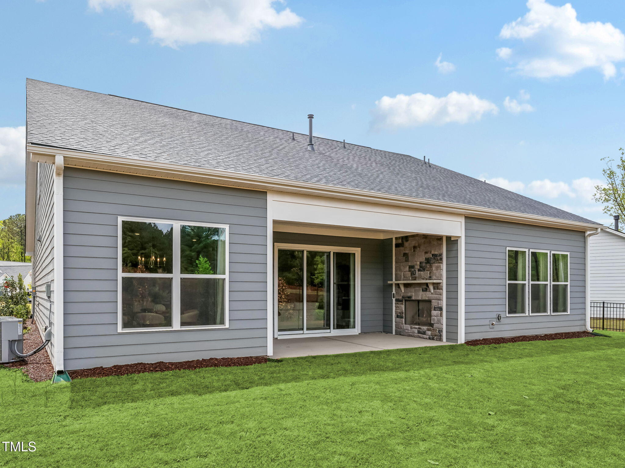 208 Regency Rdg Drive Apex, NC 27539 - Photo 18 of 45 24-web-or-mls-22-print-DSC02408