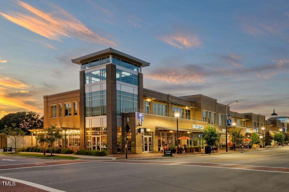 208 Regency Rdg Drive Apex, NC 27539 - Photo 39 of 45 Downtown Holly Springs