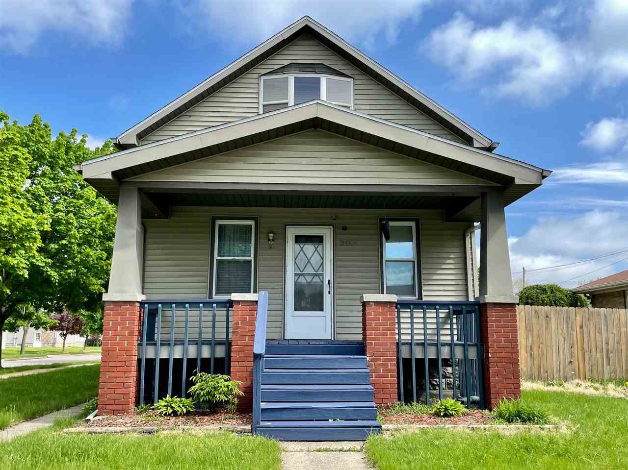 2001 19th Street Bay City, MI 48708 - Photo 1 of 18 Gallery Image 1