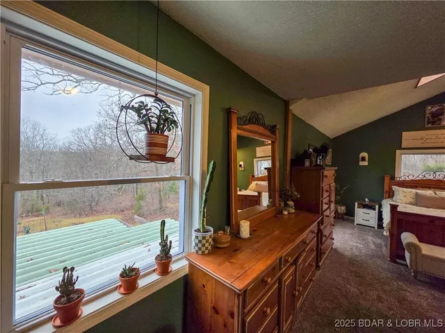 $325,000 | 11237 Wildwood Drive, Versailles, MO 65084