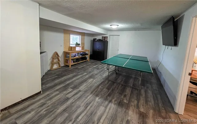 $325,000 | 11237 Wildwood Drive, Versailles, MO 65084