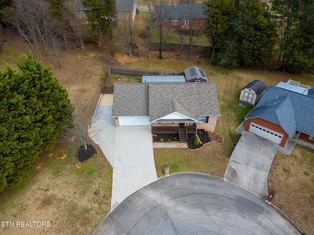 $329,900 | 8001 Dove Wing Lane, Knoxville, TN 37938