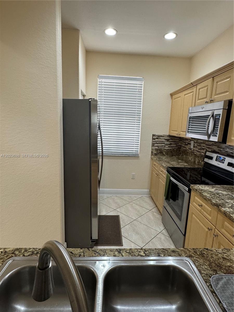 23764 Southwest 109th Avenue Homestead, FL 33032 - Photo 13 of 14