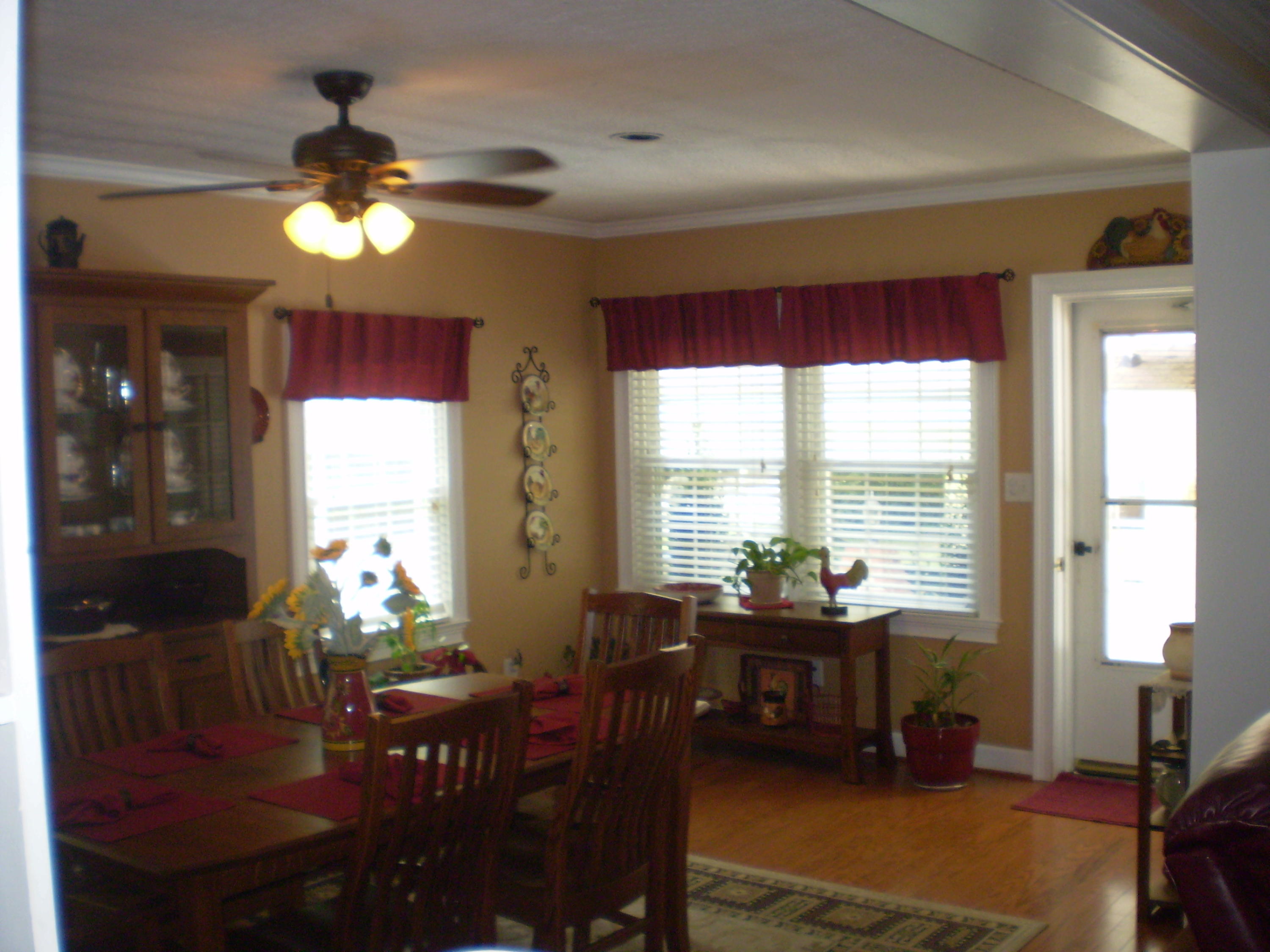 637 Richmond Road Rockingham, NC 28379 - Photo 3 of 29 Dining Room
