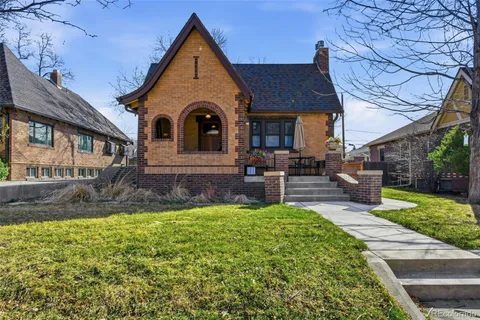 $850,000 | 2820 Clermont Street, Denver, CO 80207