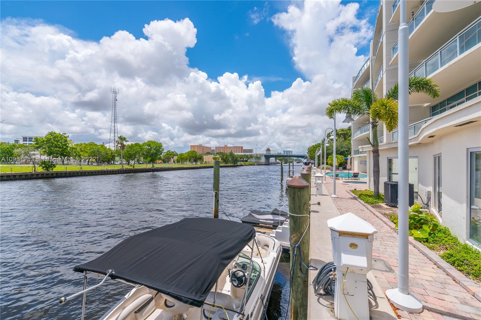 Spring Garden Miami, FL 33136 - Photo 2 of 39