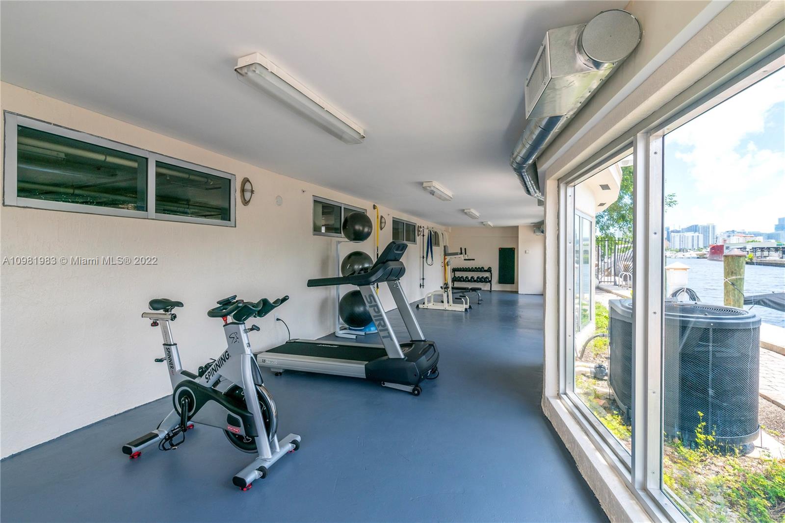 Spring Garden Miami, FL 33136 - Photo 25 of 39