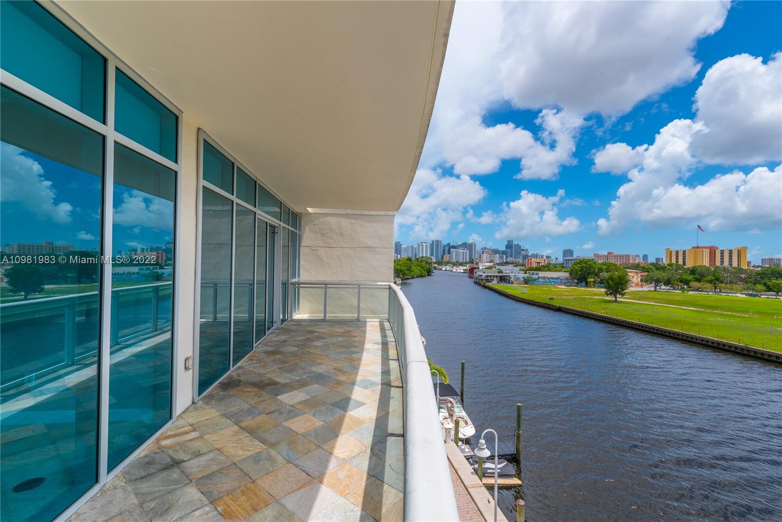 Spring Garden Miami, FL 33136 - Photo 8 of 39