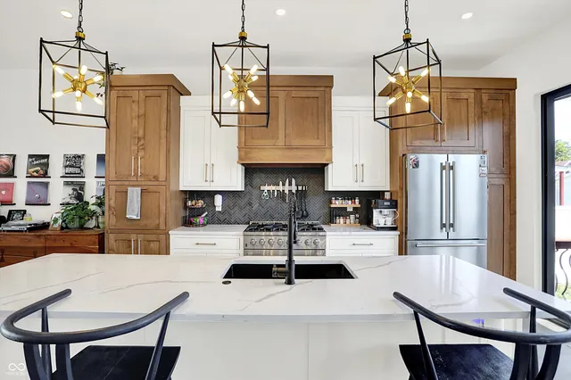 $650,000 | 1247 Hartford Street, Indianapolis, IN 46203