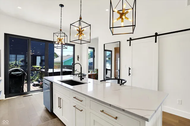 $650,000 | 1247 Hartford Street, Indianapolis, IN 46203