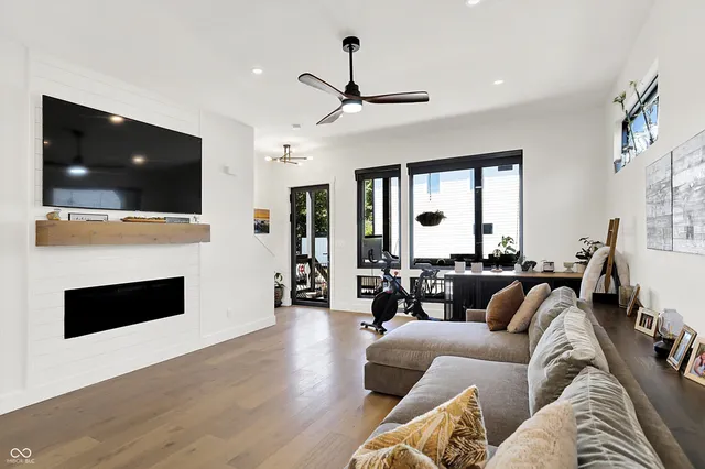 $650,000 | 1247 Hartford Street, Indianapolis, IN 46203