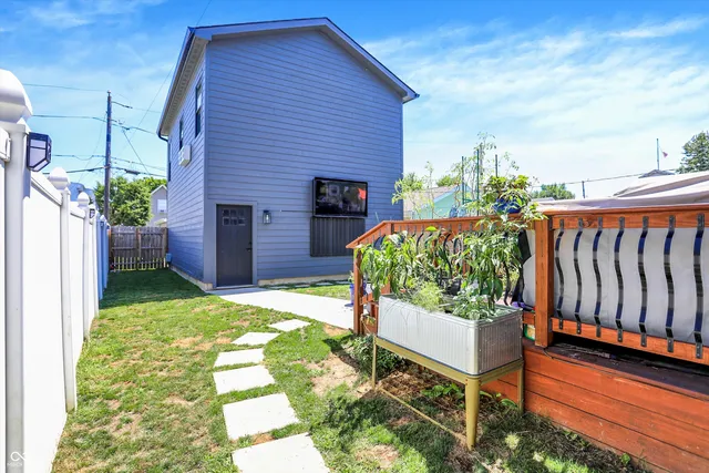 $650,000 | 1247 Hartford Street, Indianapolis, IN 46203