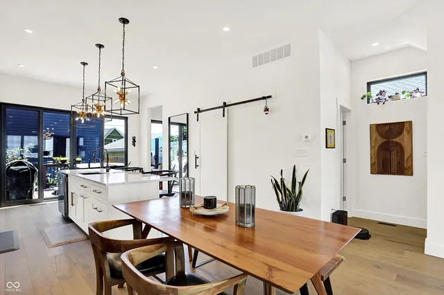 $650,000 | 1247 Hartford Street, Indianapolis, IN 46203