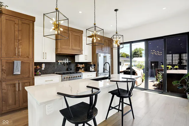 $650,000 | 1247 Hartford Street, Indianapolis, IN 46203