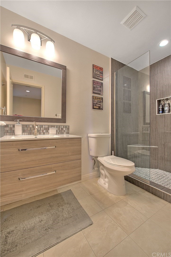 2686 Dunstan Drive Tustin, CA 92782 - Photo 18 of 37