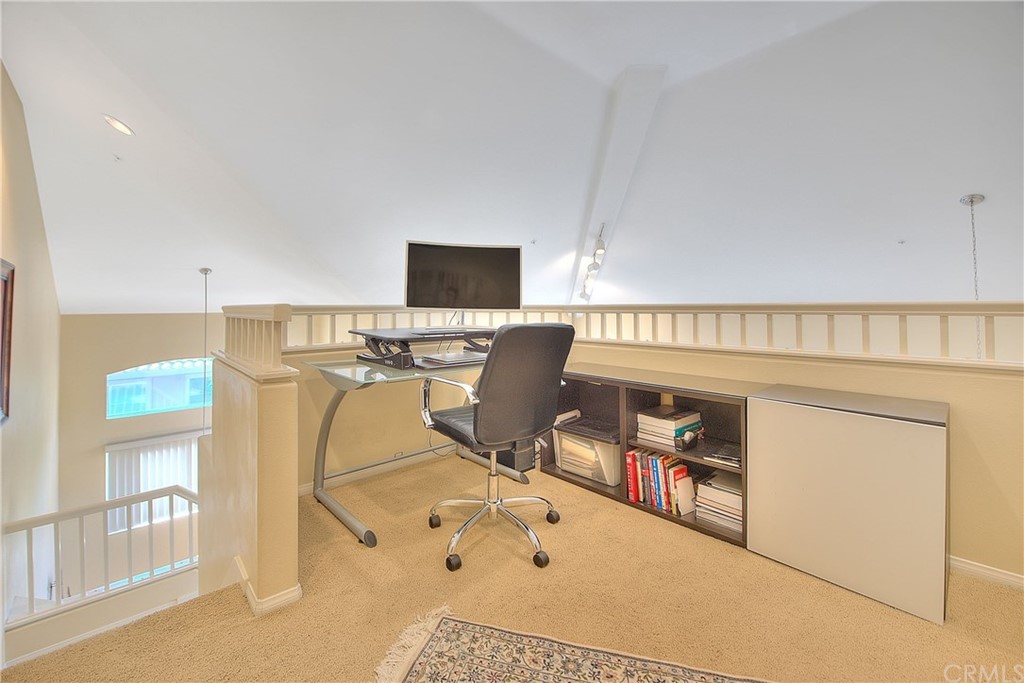 2686 Dunstan Drive Tustin, CA 92782 - Photo 23 of 37