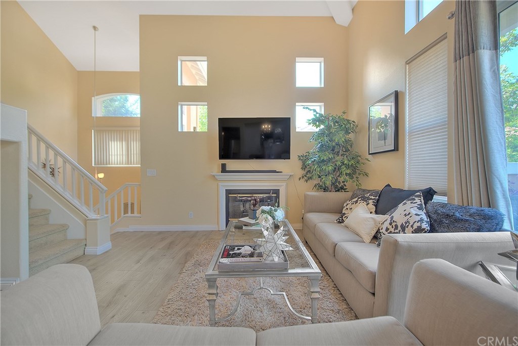 2686 Dunstan Drive Tustin, CA 92782 - Photo 5 of 37