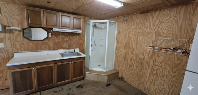 $180,000 | 1011 6th Street, East Bernard, TX 77435