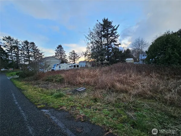 a view of a street view