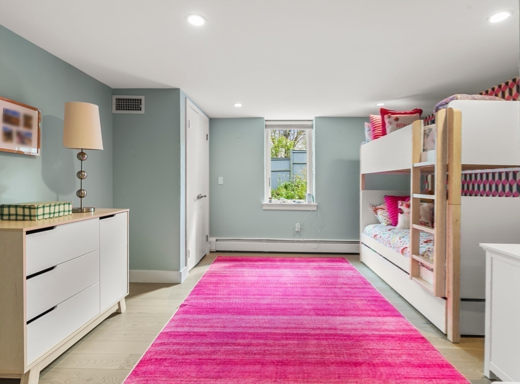 37 Beverly Road Arlington, MA 02474 - Photo 22 of 38
