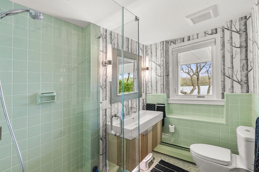 37 Beverly Road Arlington, MA 02474 - Photo 24 of 38