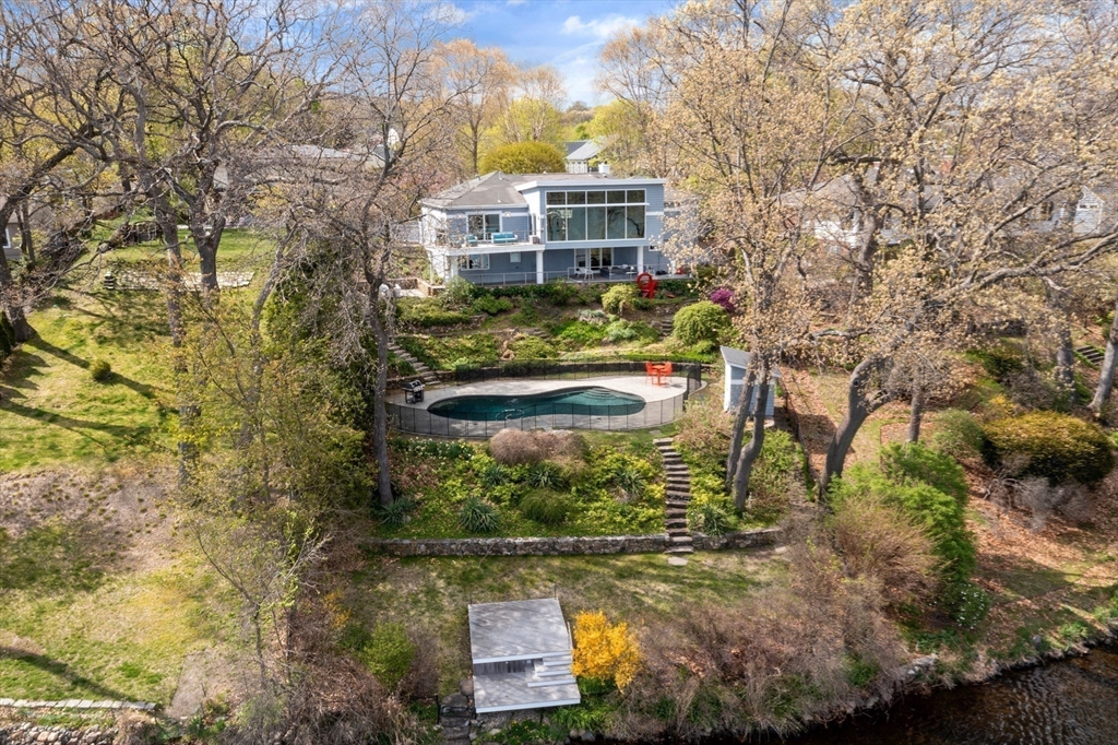 37 Beverly Road Arlington, MA 02474 - Photo 34 of 38