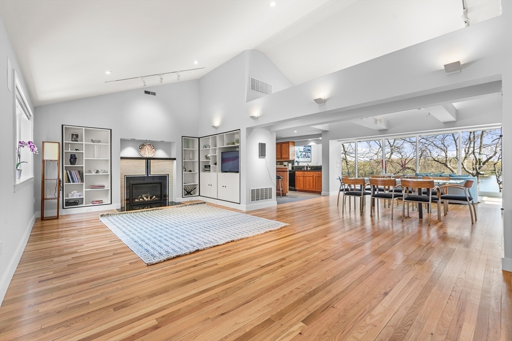 37 Beverly Road Arlington, MA 02474 - Photo 5 of 38