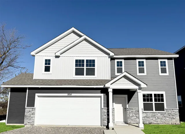 $415,000 | 954 Silvercreek Avenue West, Delano, MN 55328