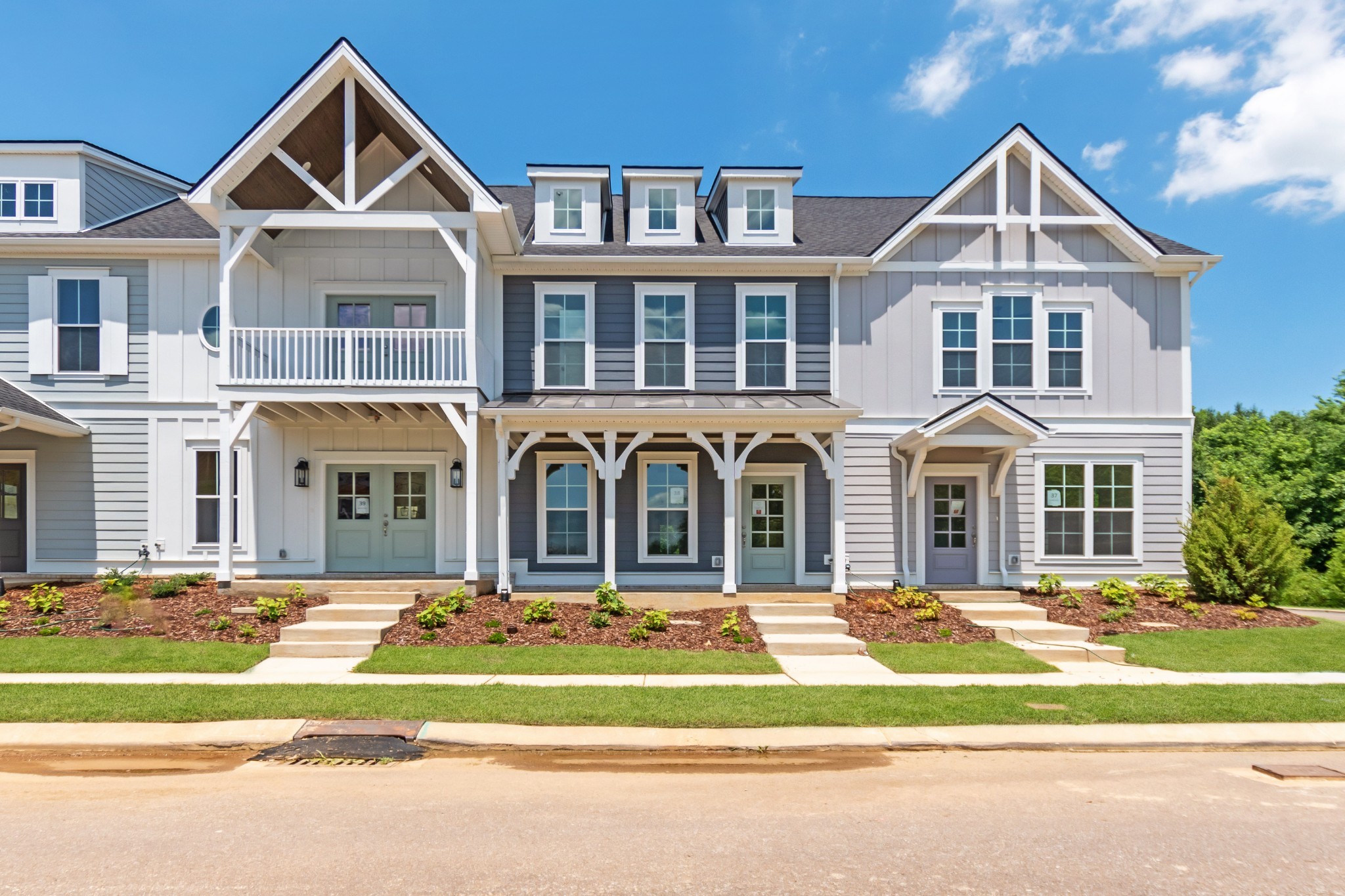 405 Drake Way Spg Hl