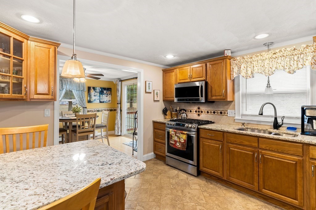 809 Amesbury Road Haverhill, MA 01830 - Photo 15 of 35 Gallery Image 15
